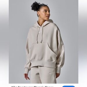 NWT Nike Oversized Phoenix Fleece Sweatshirt
